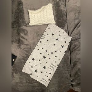 Girls scarfs in excellent condition